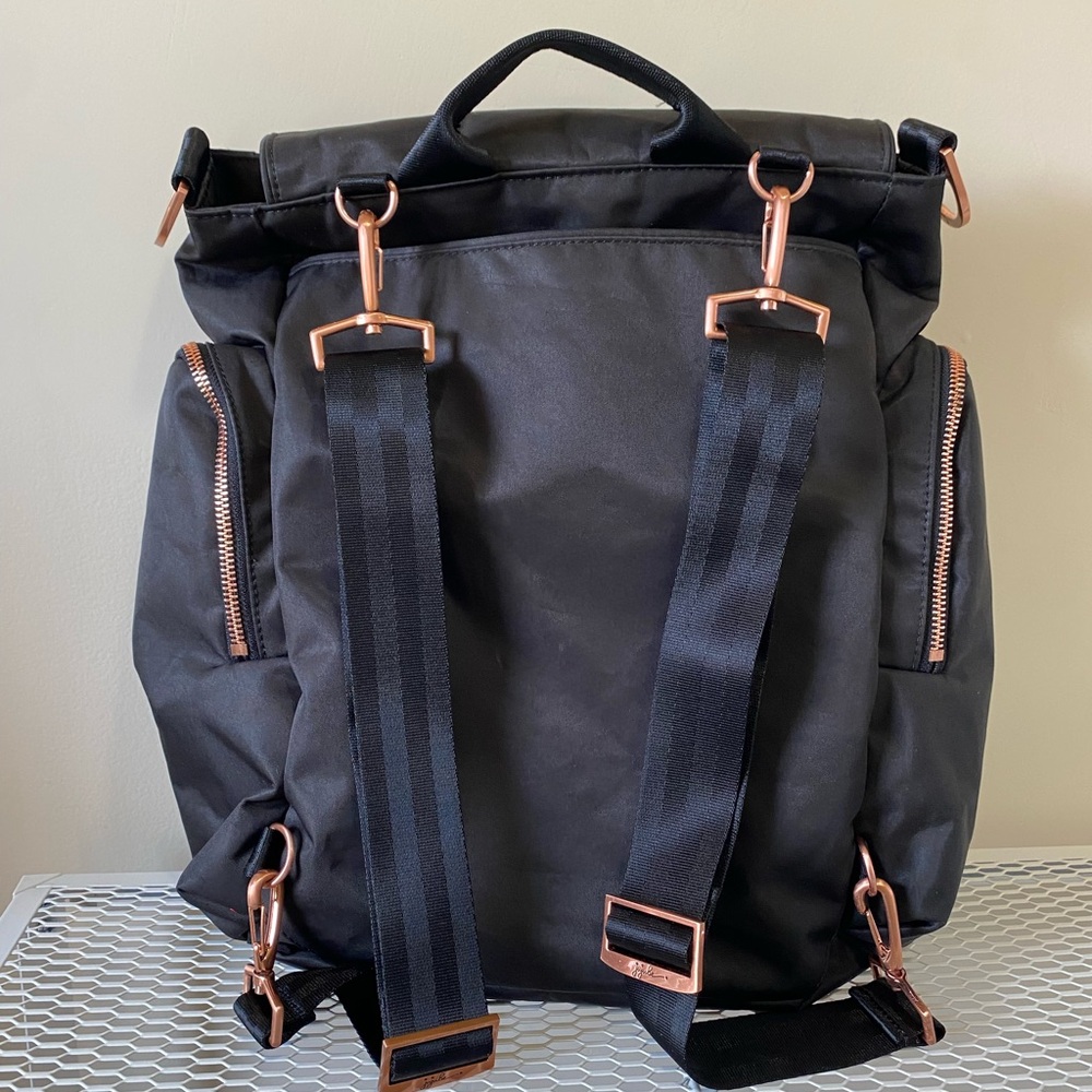 Limited edition knight rose Jujube be sporty backpack with insulated pockets - Picture 2 of 8